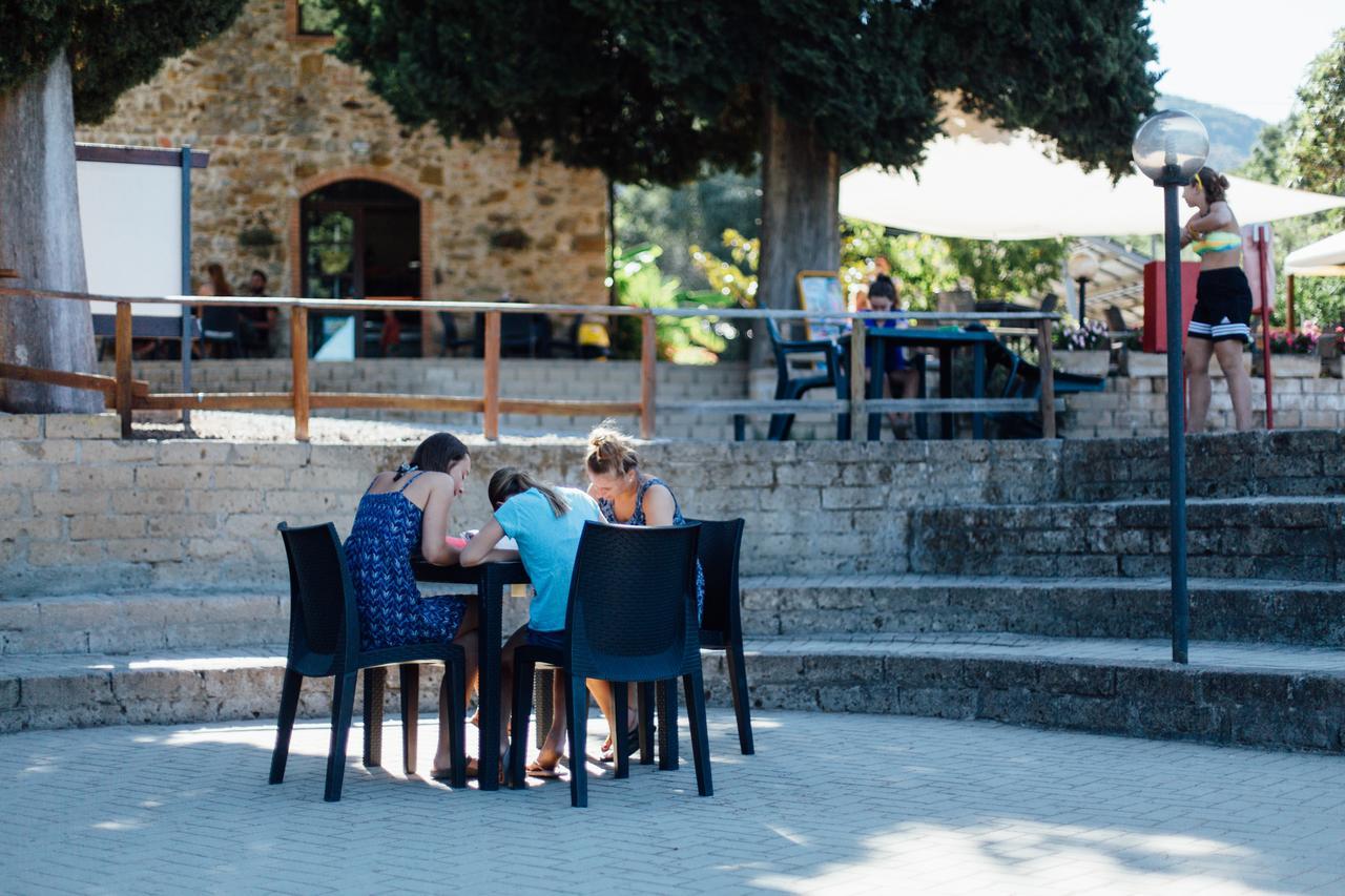 Villaggio Turistico Camping Il Fontino Scarlino Exterior foto